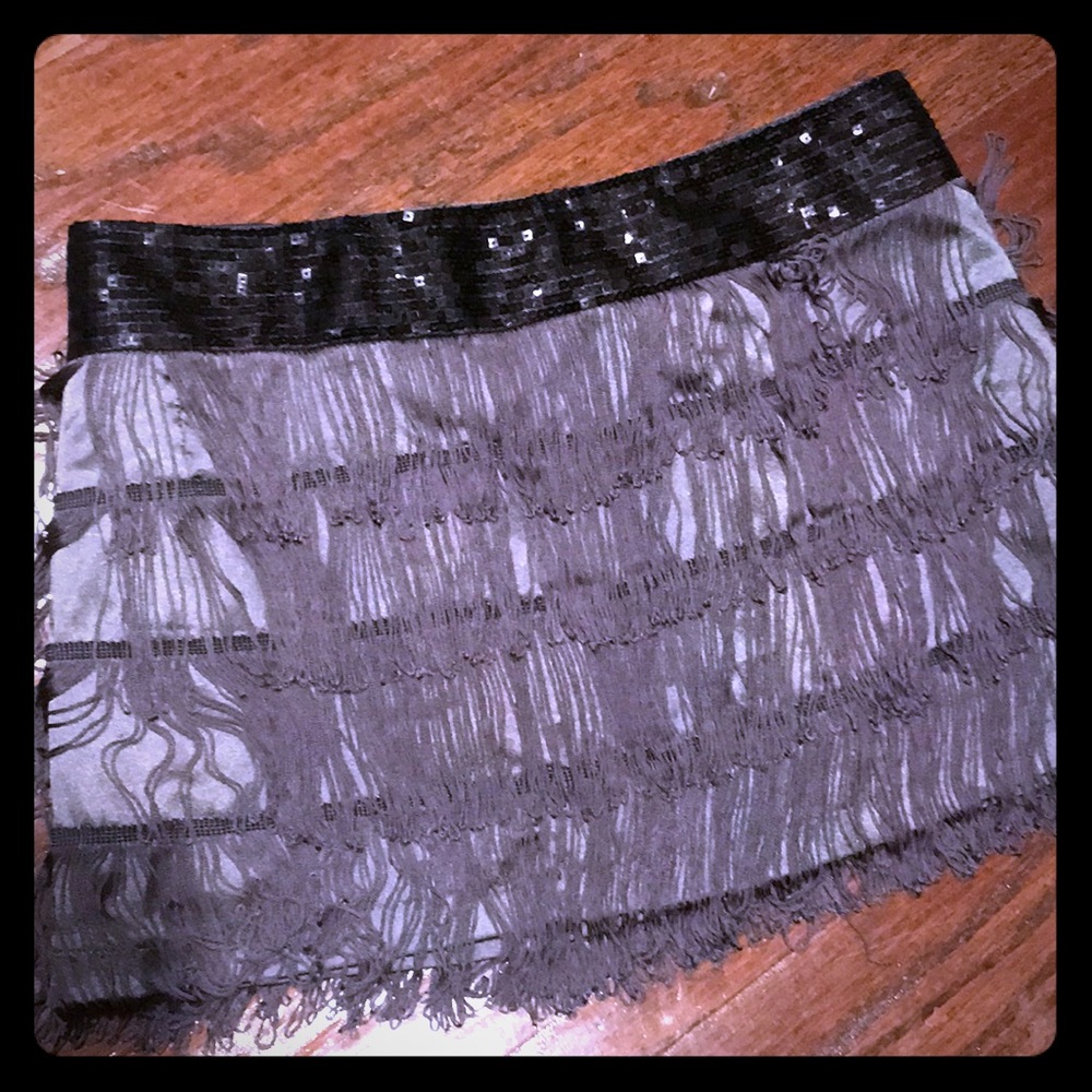 Flapper skirt